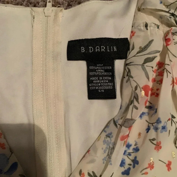 B Darlin Ivory and Small Floral Midi Dress size 5/6 - Picture 2 of 5